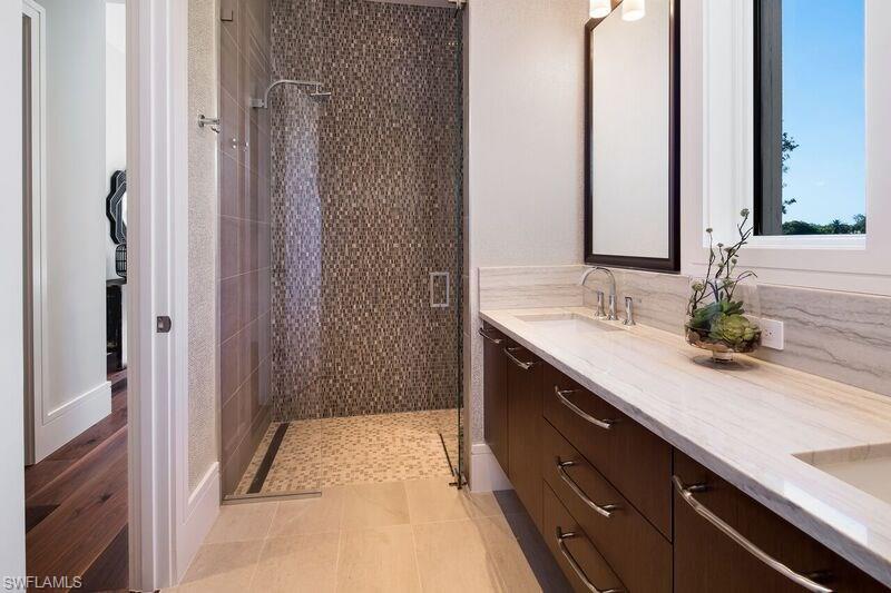 QUAIL WEST - Residential