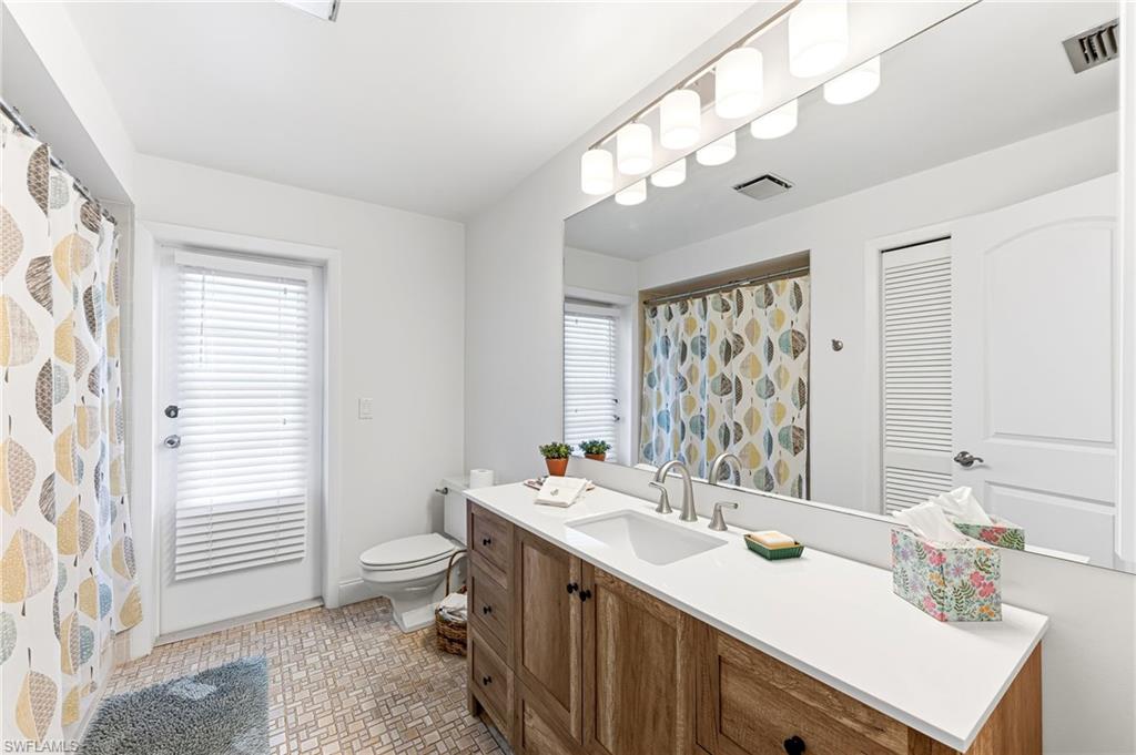 SPANISH WELLS - Residential