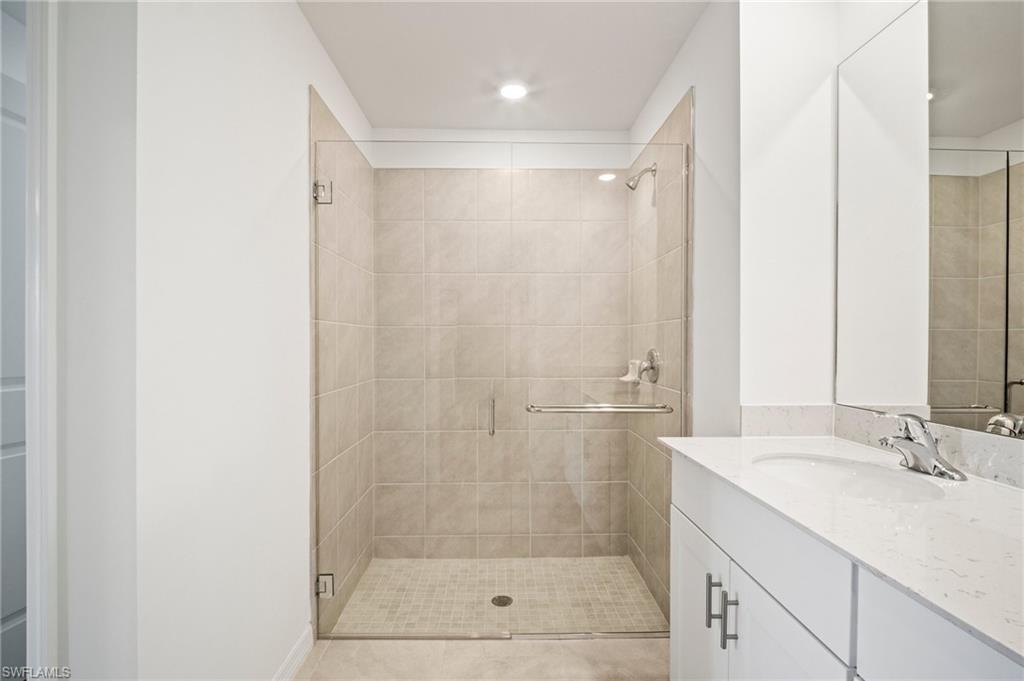 CRANE LANDING - Residential Lease