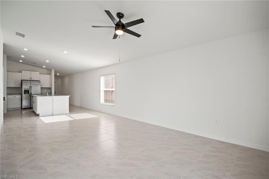 CRANE LANDING - Residential Lease