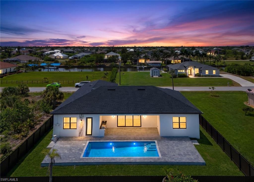 SOUTH GULF COVE - Residential