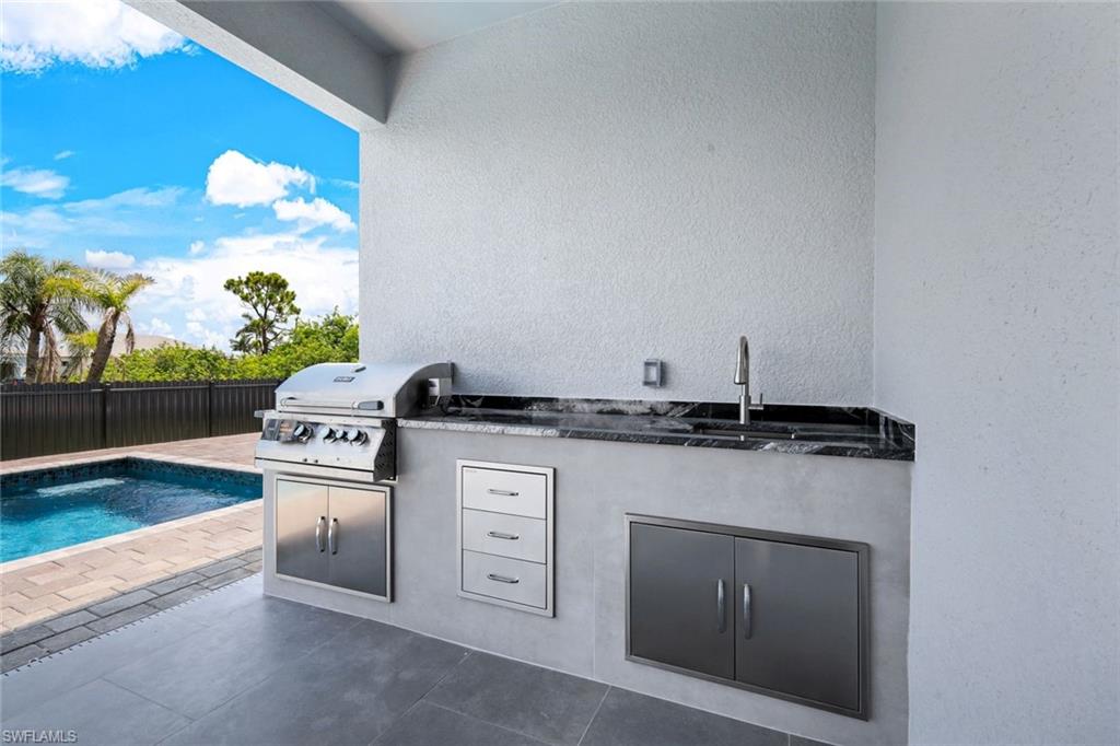 SOUTH GULF COVE - Residential