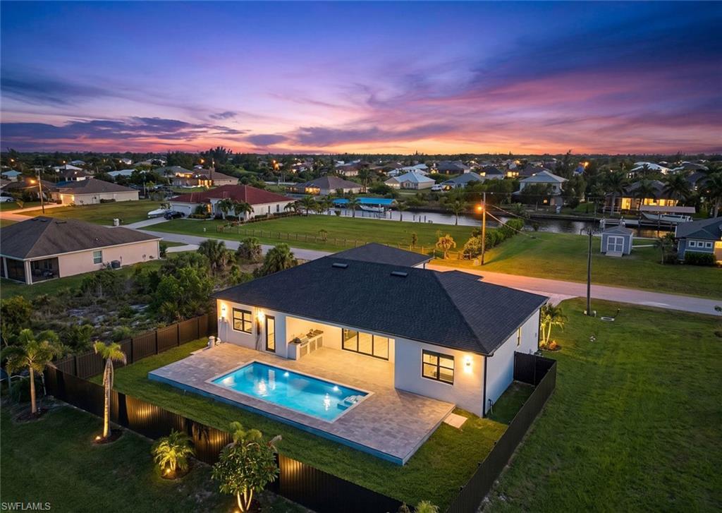 SOUTH GULF COVE - Residential