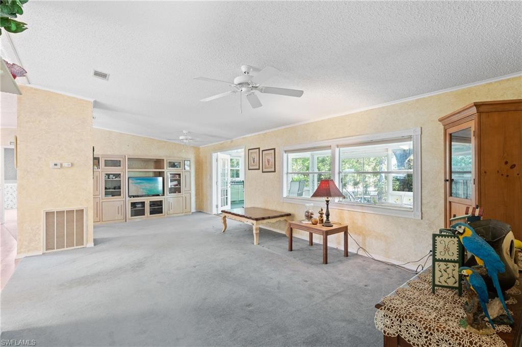 RIVERWOOD - Residential