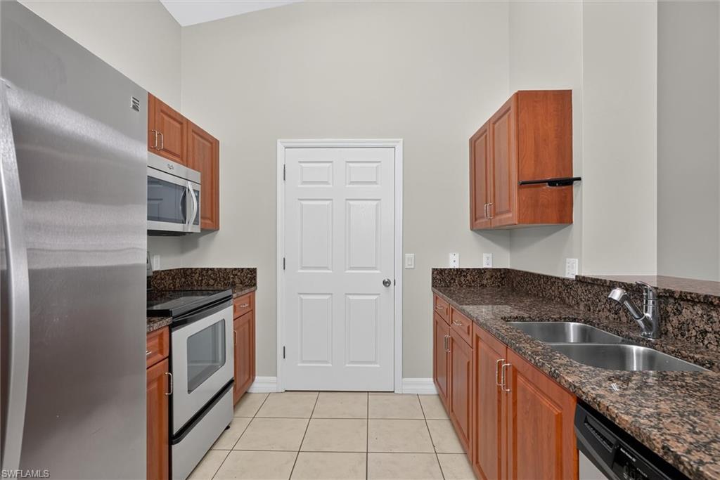 THE OAKS AT WHISKEY CREEK - Residential