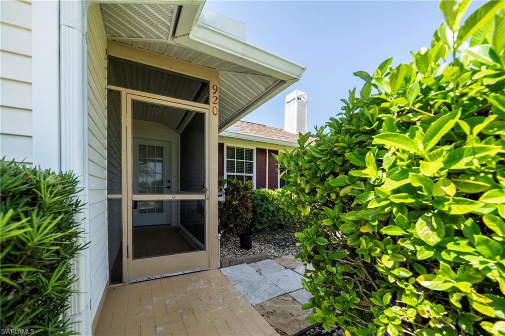 CAPE CORAL - Residential Lease