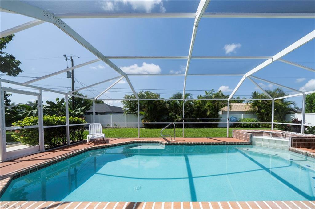 CAPE CORAL - Residential Lease