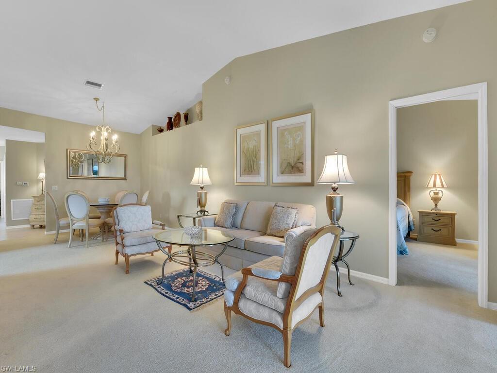 CLUBSIDE - Residential