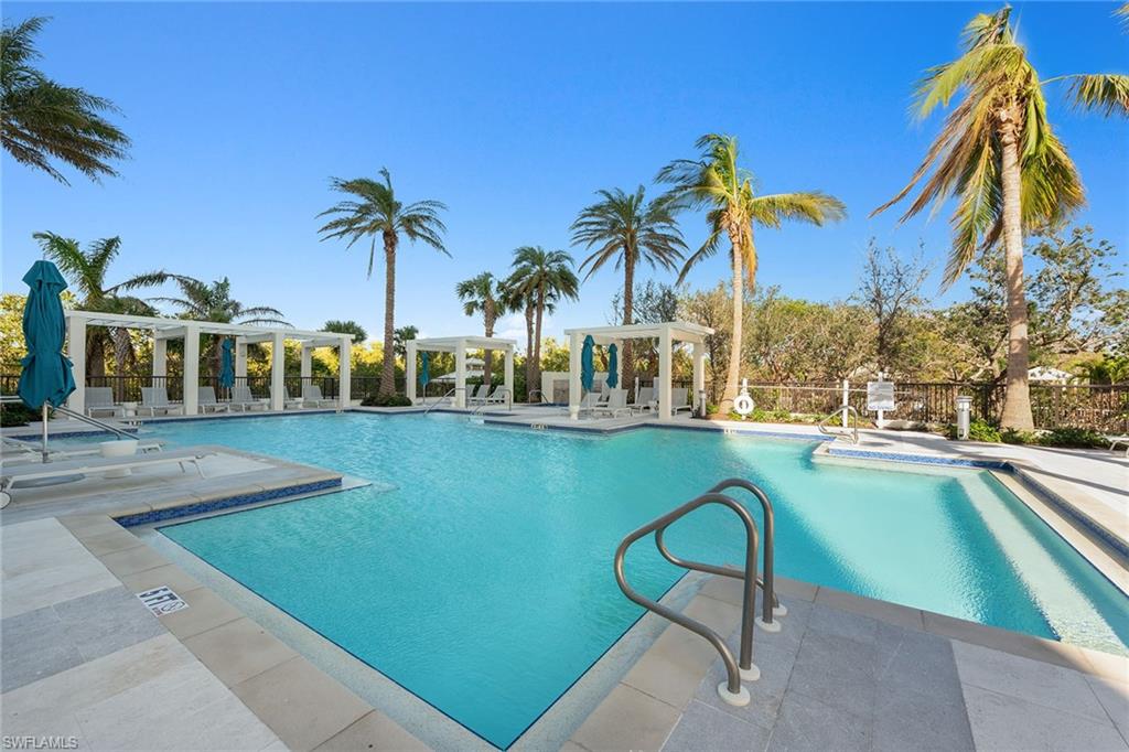 MYSTIQUE - Residential