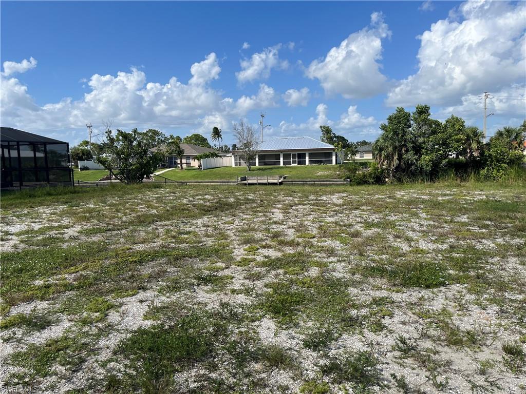 CAPE CORAL - Land
