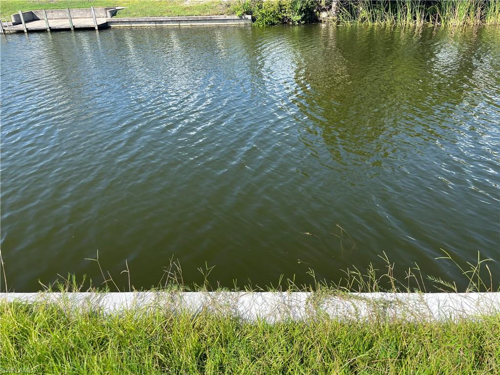 CAPE CORAL - Land