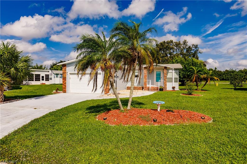 PINE LAKES COUNTRY CLUB - Residential