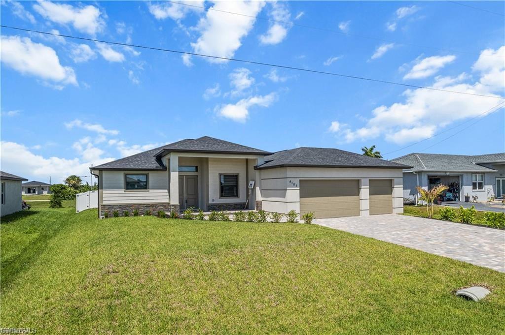 CAPE CORAL - Residential