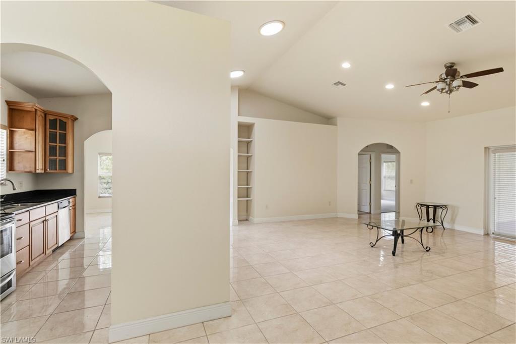 GOLDEN GATE ESTATES - Residential