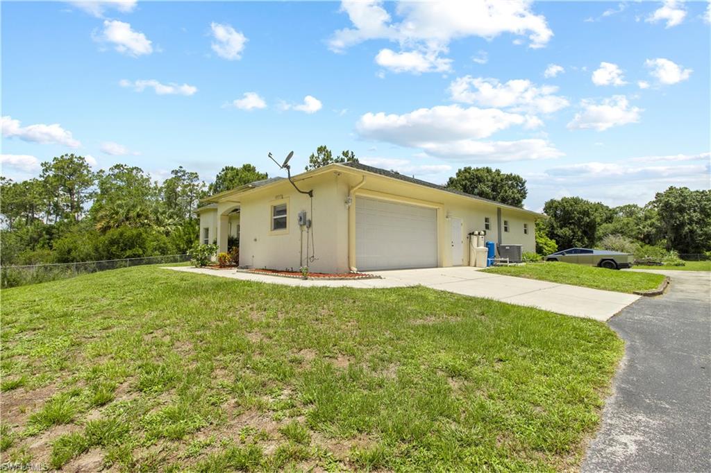 GOLDEN GATE ESTATES - Residential