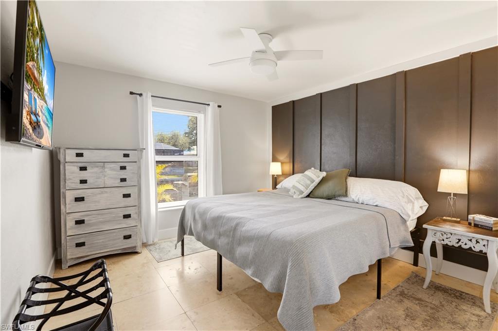 PARADISE SHORES - Residential Income