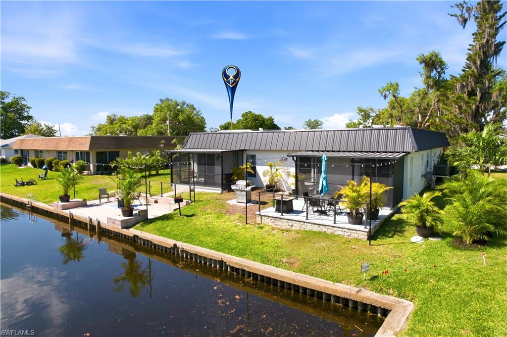 PARADISE SHORES - Residential Income