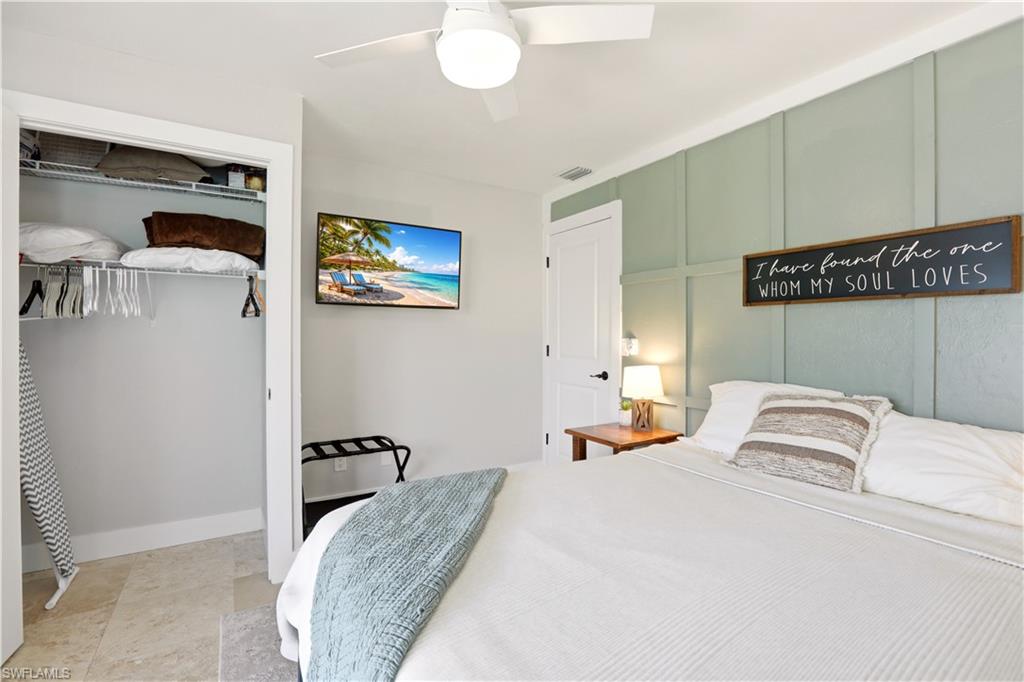 PARADISE SHORES - Residential Income