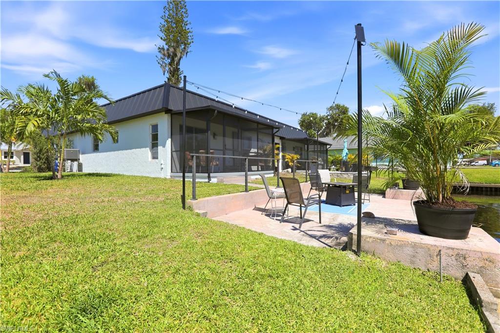 PARADISE SHORES - Residential Income