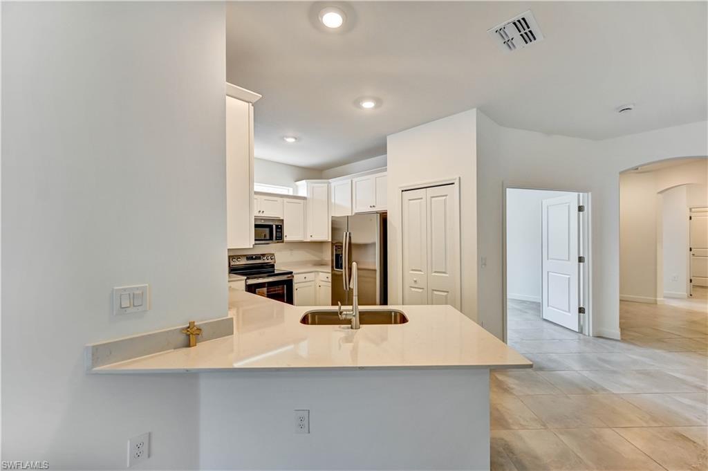 IBIS LANDING - Residential Lease