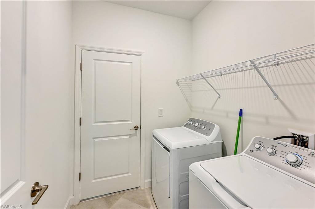 IBIS LANDING - Residential Lease