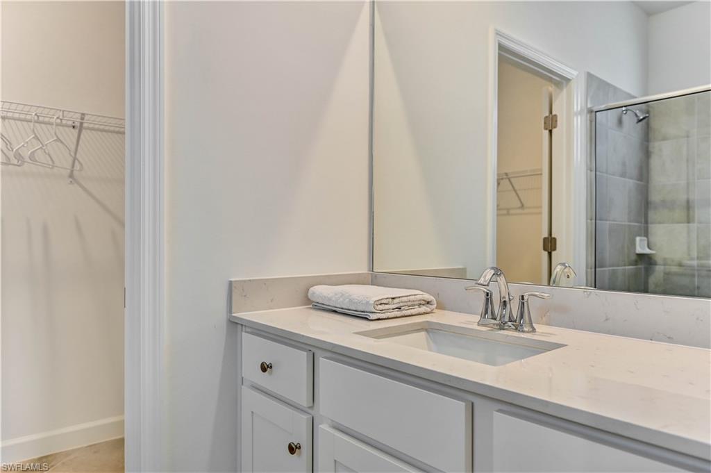 IBIS LANDING - Residential Lease
