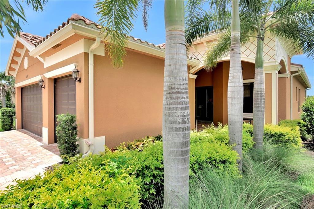 House for Lease – Riverstone Community | Stunning Lakeview!
Experience resort-style living in this beautifully furnished 3-bedroom + den, 3-bath home offering an open and spacious floor plan with over 2,100 sq. ft. of living space—ideal for both everyday comfort and entertaining. Enjoy serene lake views right from your backyard and take a short stroll to the community’s exceptional amenities.
Riverstone’s clubhouse features a resort-style pool, cabanas, splash area, playground, fitness center, tennis courts, and indoor/outdoor basketball courts. Located in one of Naples’ fastest-growing areas, this community provides quick access to I-75, top-rated A-schools, and is just minutes from beaches, fine dining, shopping, and vibrant nightlife.

Don’t miss your chance to lease this beautiful home in one of Naples’ most desirable communities. Act fast—opportunities like this don’t last.