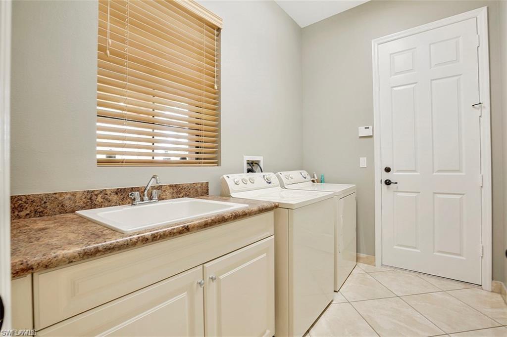 RIVERSTONE - Residential Lease