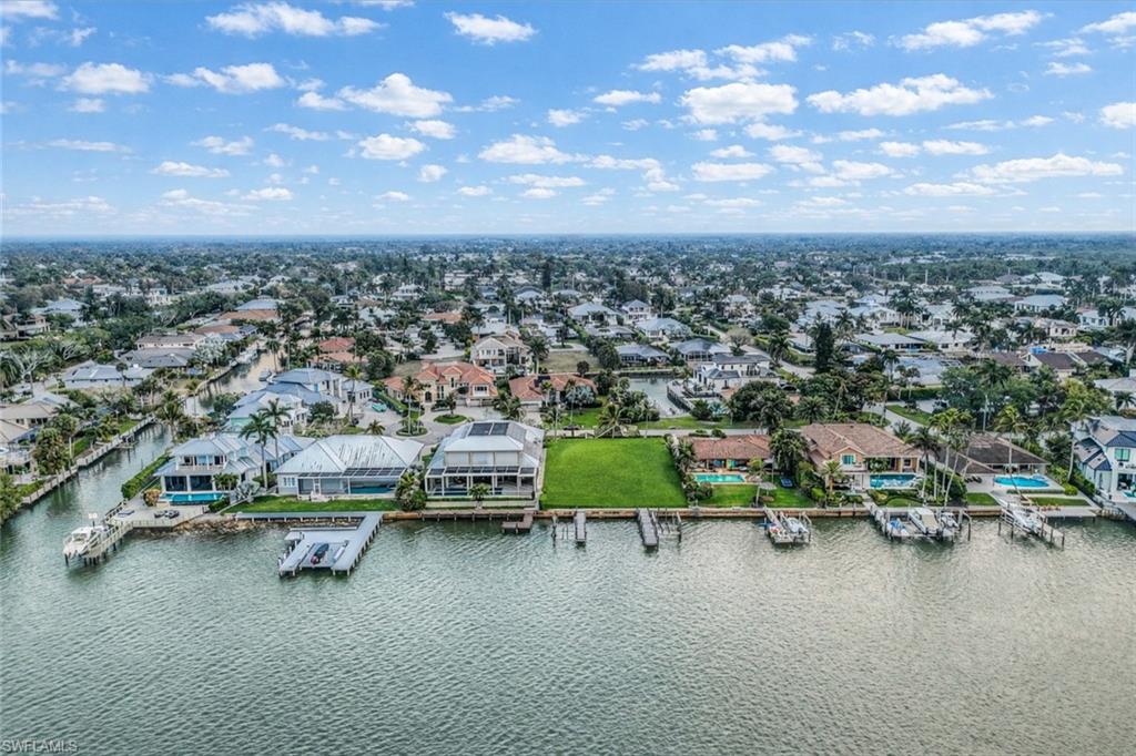 ROYAL HARBOR - Residential