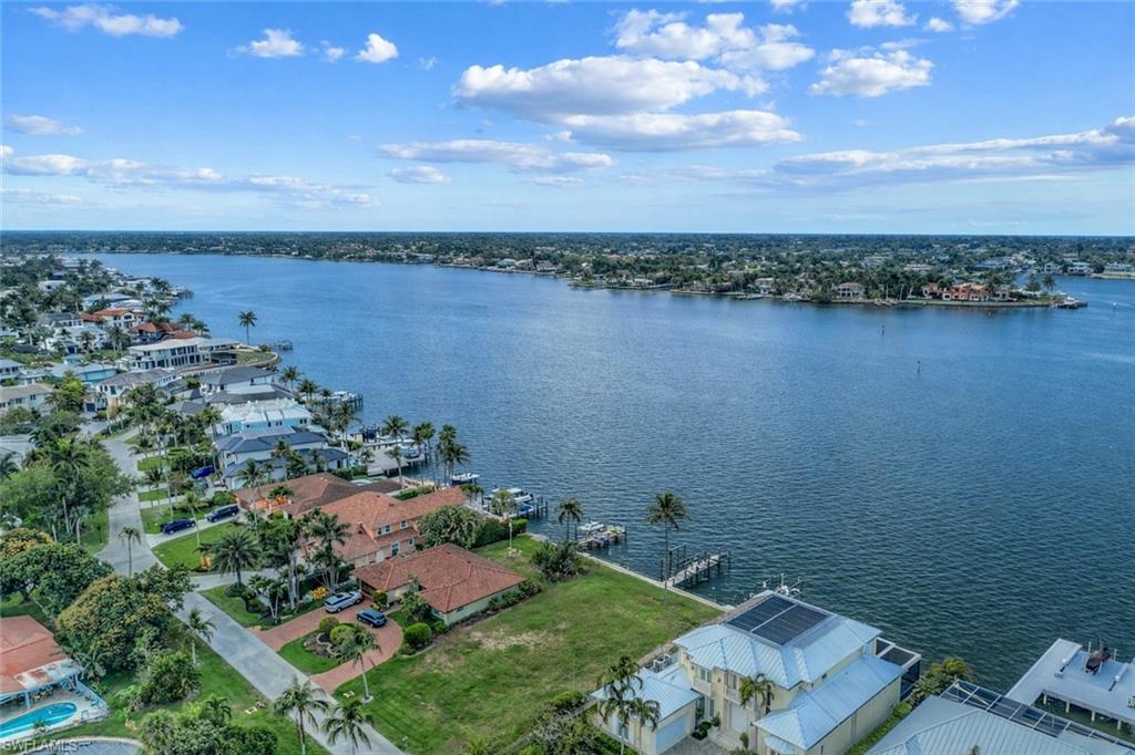 ROYAL HARBOR - Residential