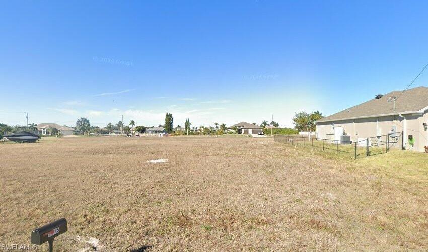 Location Location!! This great lot is surrounded by gulf access homes and canals. This is a great lot to build your dream home on. Grab your blueprints and get ready to build. Growing area of Cape Coral and convenient to shopping and restaurants. Minutes from Matlacha and Pine Island with restaurants and shops. Build your piece of paradise in Cape Coral and enjoy all that SW Florida has to offer.