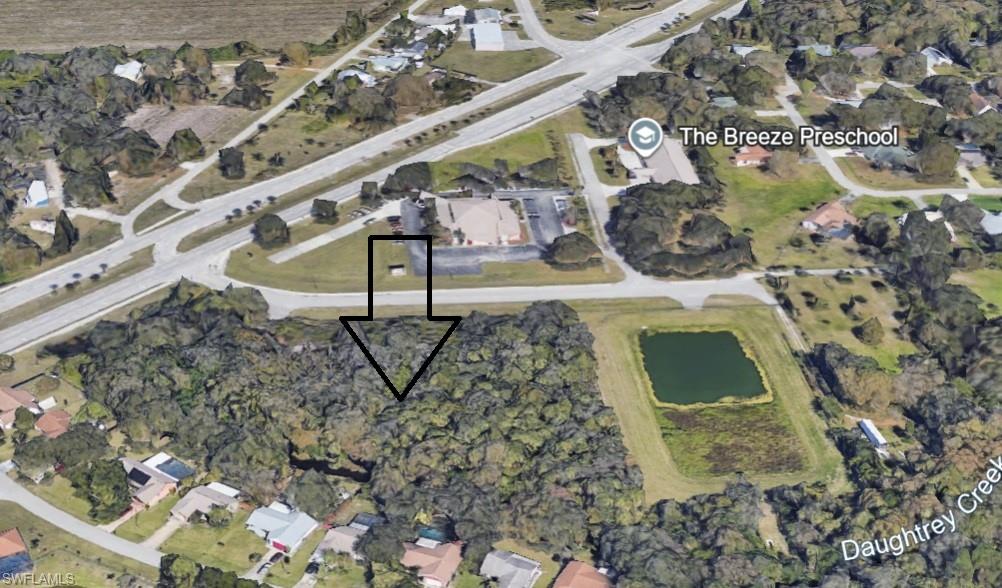 NORTH FORT MYERS - Land