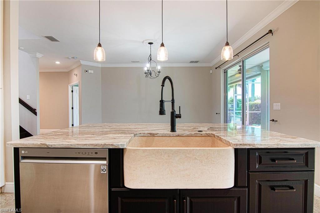 SANDOVAL - Residential