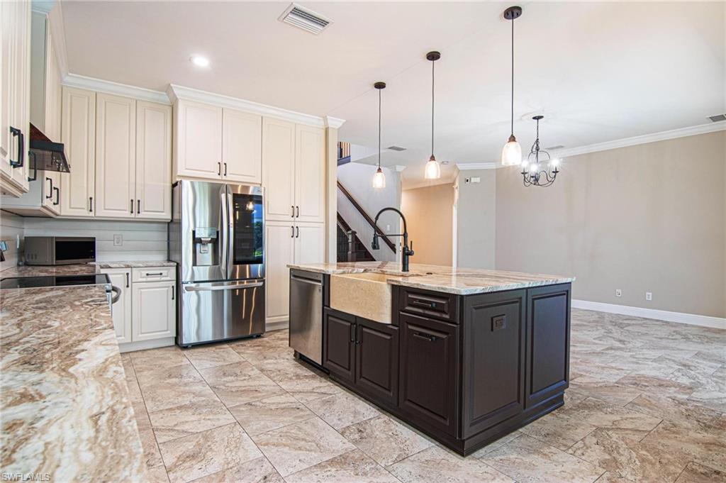 SANDOVAL - Residential