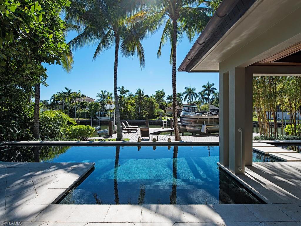AQUALANE SHORES - Residential