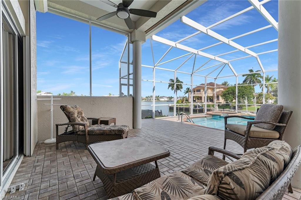 MARCO BEACH - Residential
