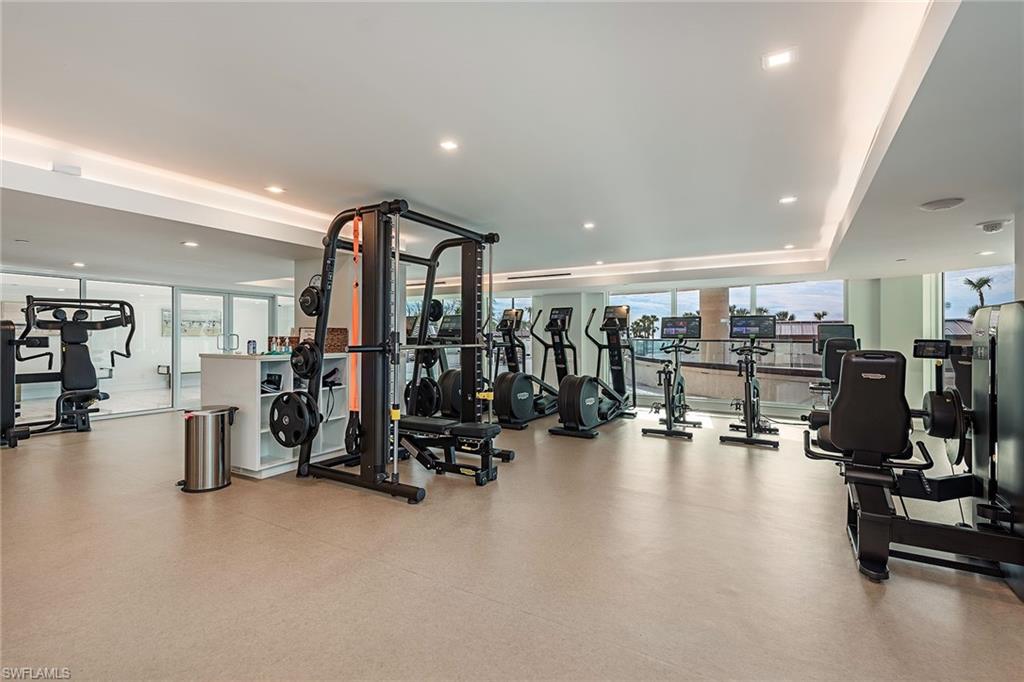 CONTESSA AT BAY COLONY - Residential