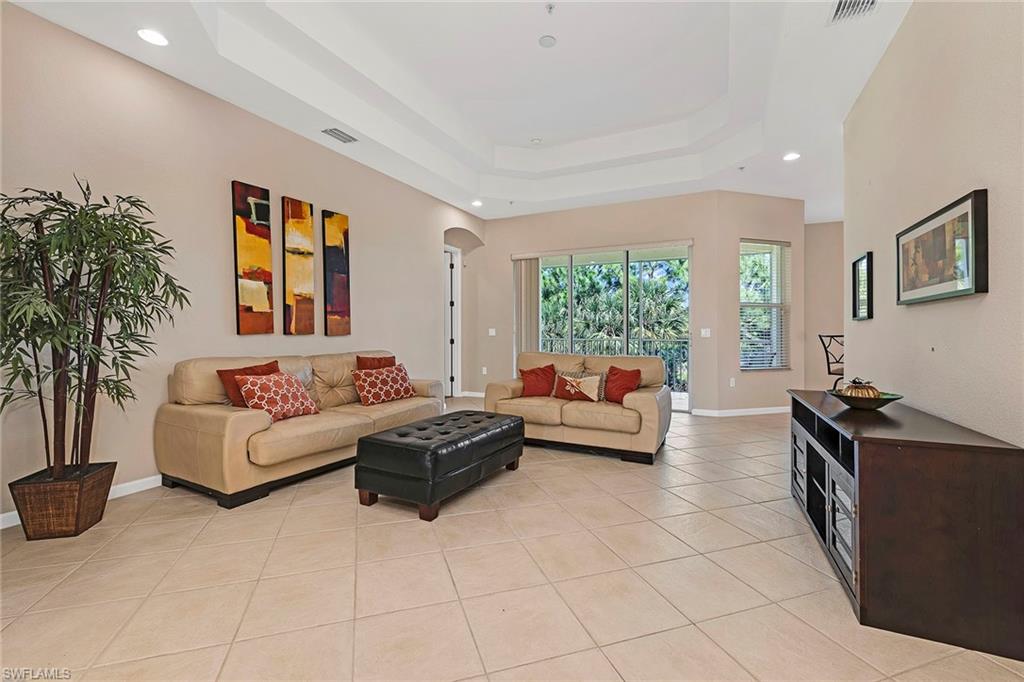 HARMONY POINTE - Residential