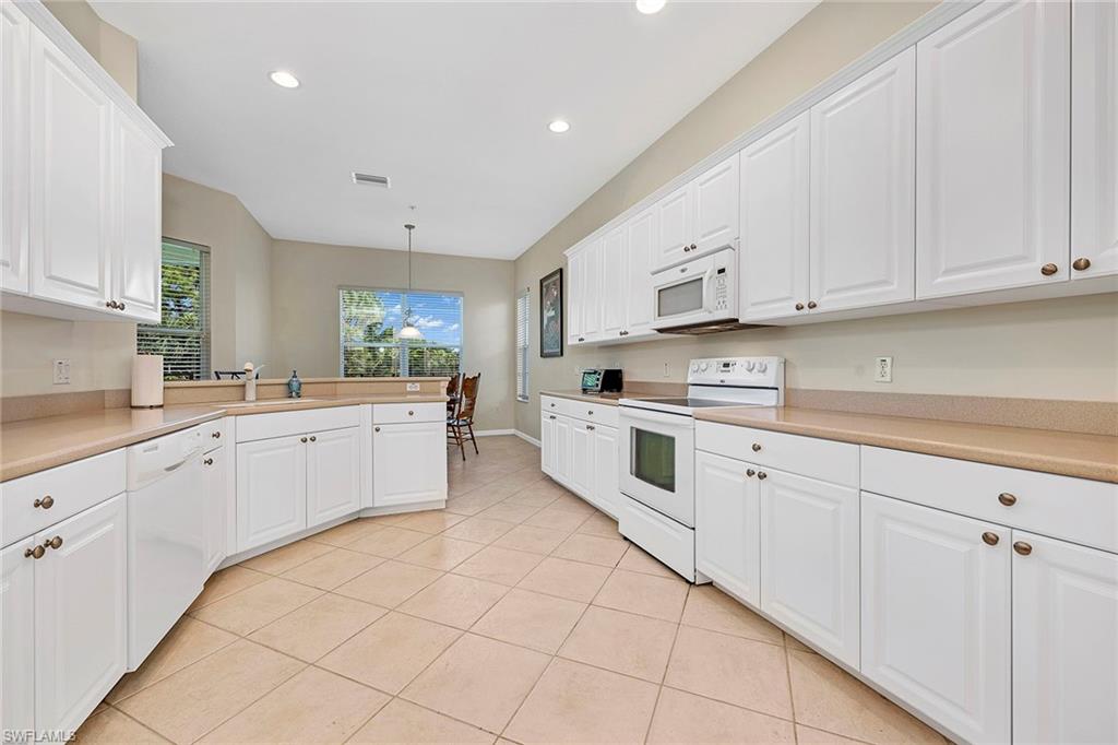 HARMONY POINTE - Residential