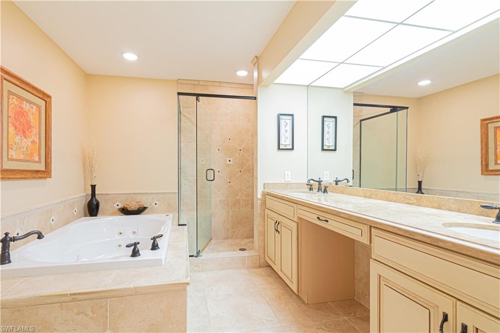 EAGLE CREEK COUNTRY CLUB - Residential