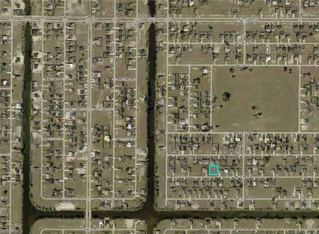 CAPE CORAL - Land