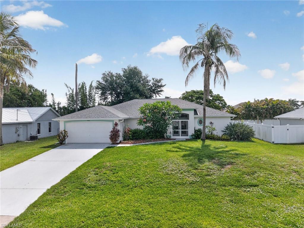 CAPE CORAL - Residential