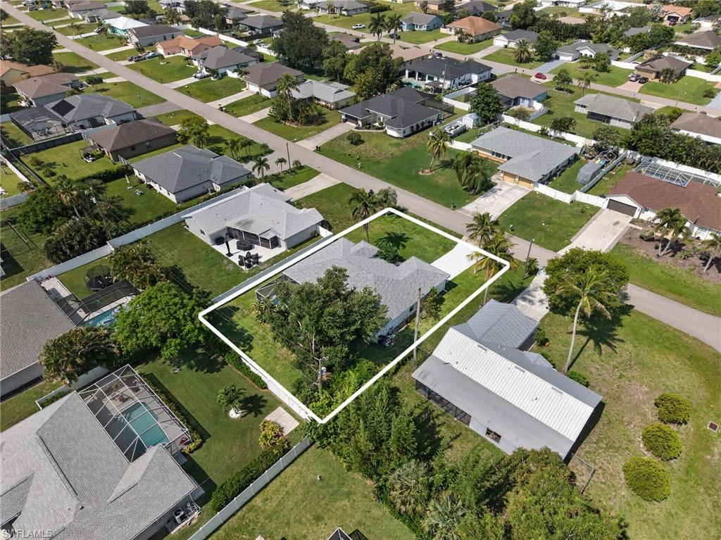 CAPE CORAL - Residential