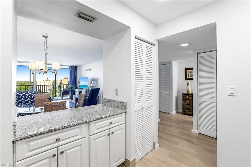 VANDERBILT TOWERS - Residential Lease