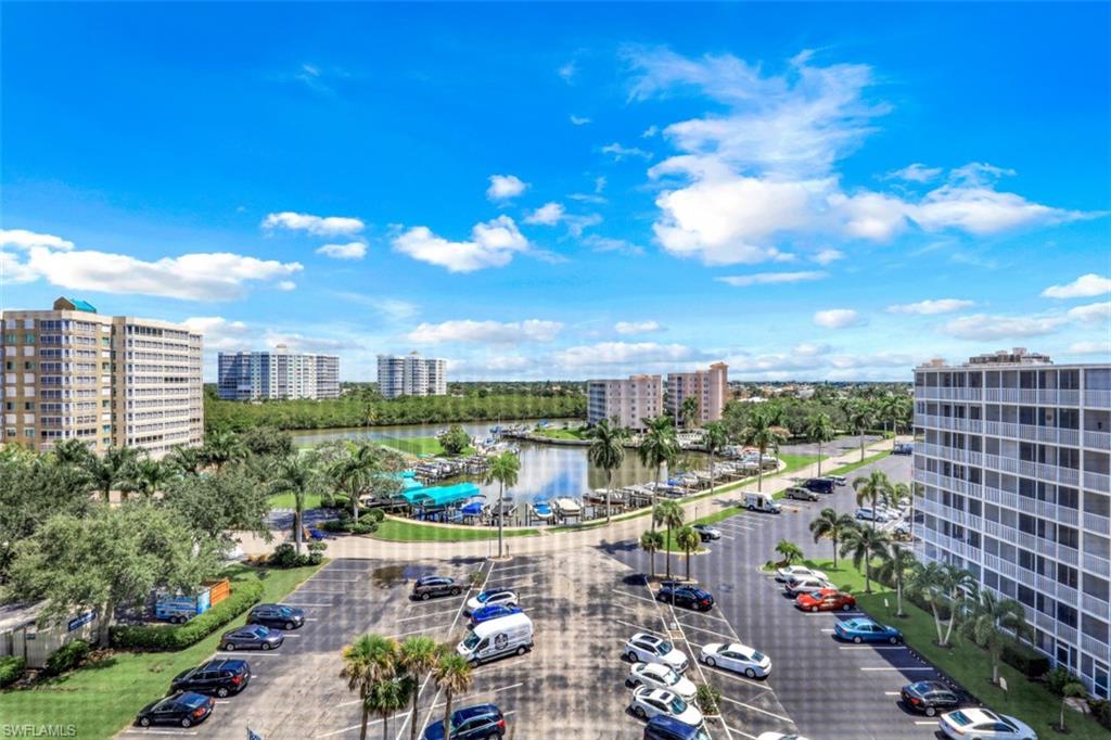 VANDERBILT TOWERS - Residential Lease