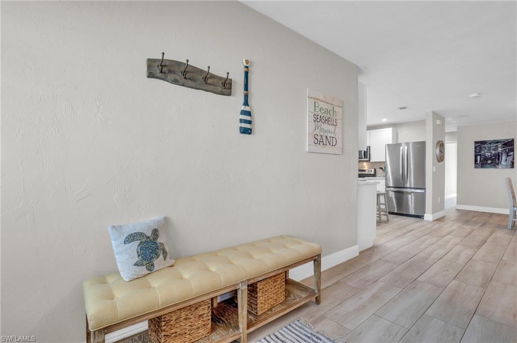 NAPLES PARK - Residential