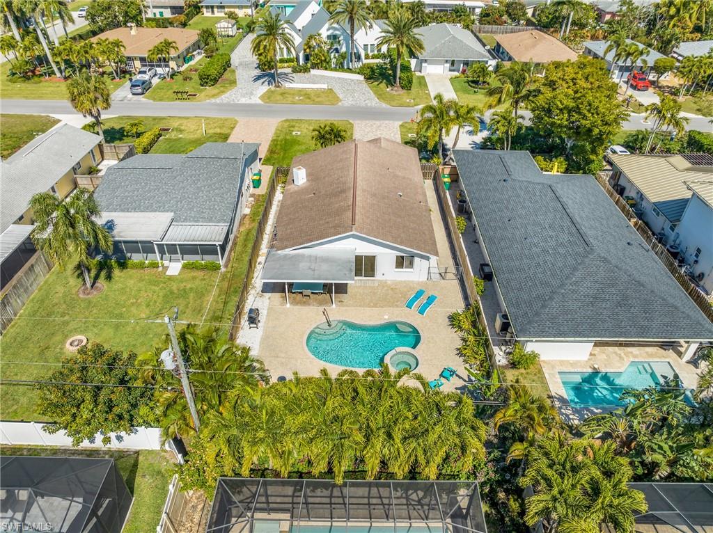 NAPLES PARK - Residential
