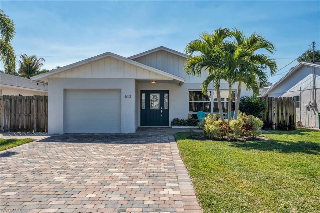 NAPLES PARK - Residential