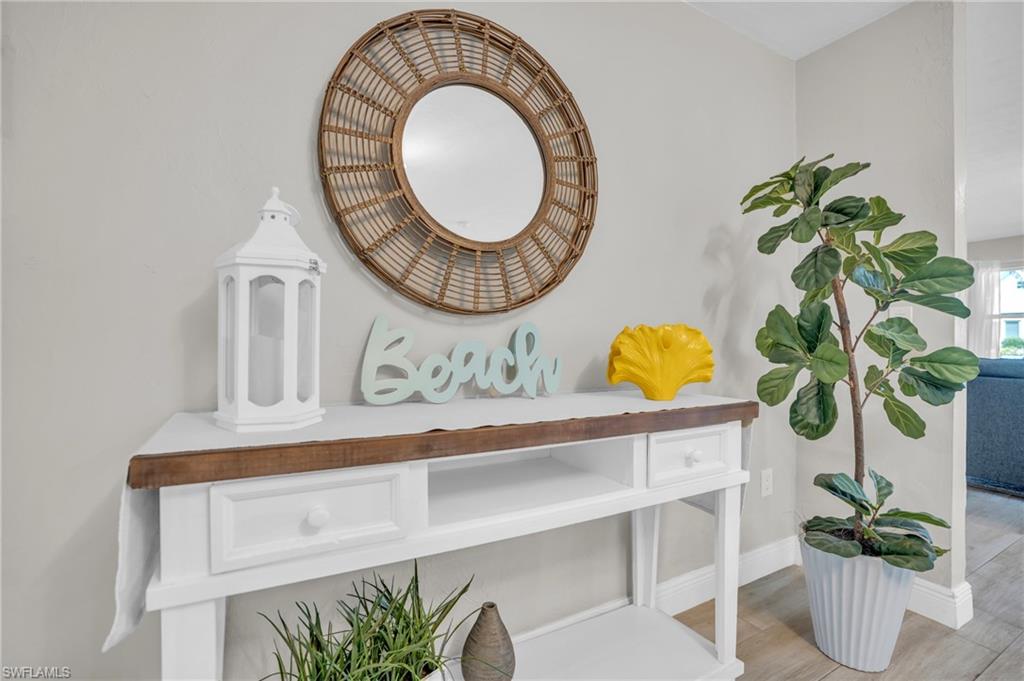 NAPLES PARK - Residential