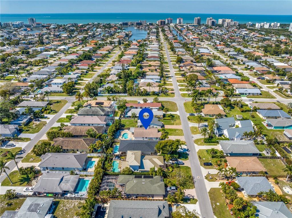 NAPLES PARK - Residential